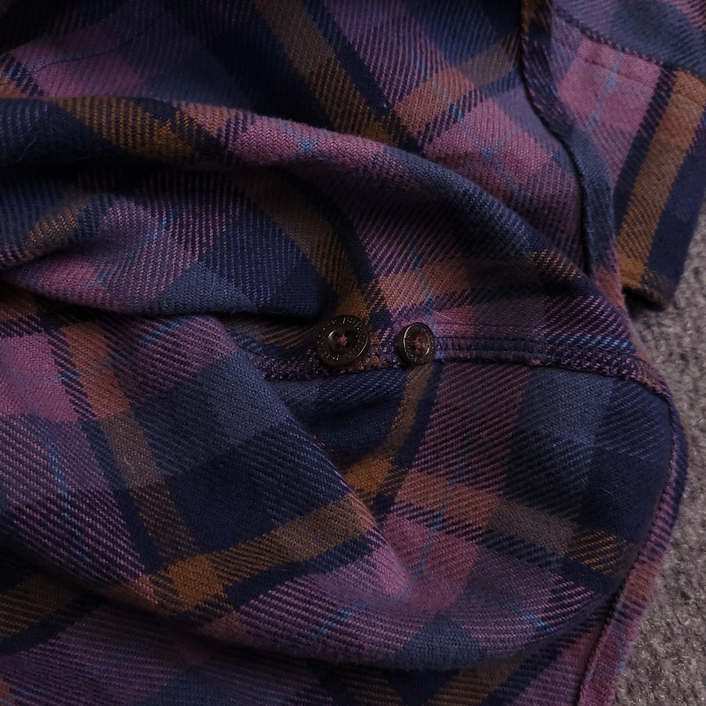 Patagonia Flannel Hiking Shirt Womens M Plaid 100% Cotton Long Sleeve Pockets - Picture 8 of 15
